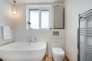 Photo 25- click for photo gallery